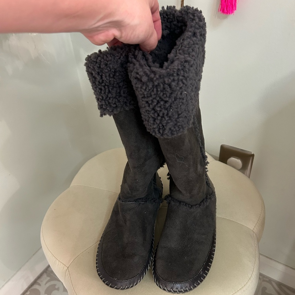 Tory Burch Boots
